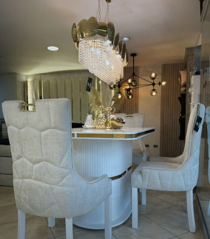 Aura Dining Table